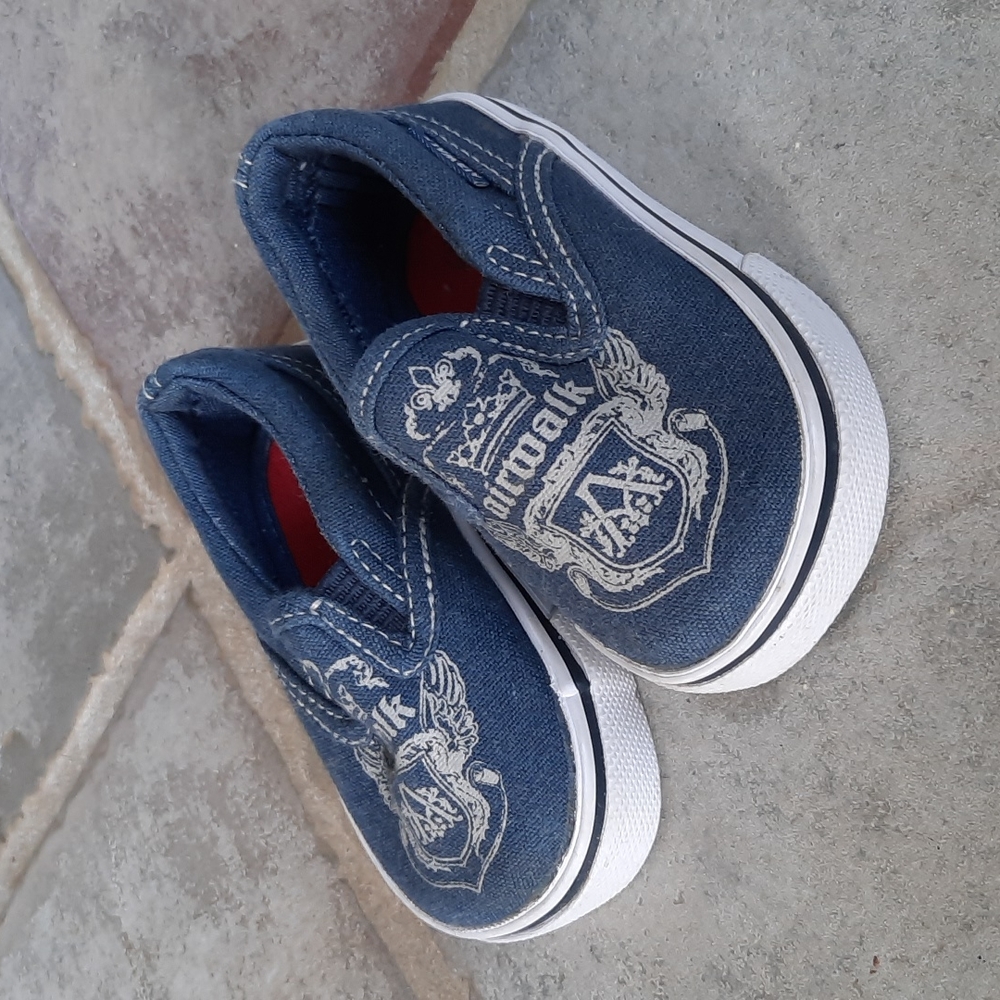 Airwalk Baby Slip-ons